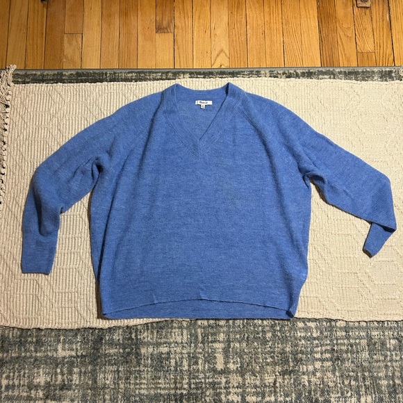 Madewell Sweaters - Madewell XXL Blue V-Neck Alpaca Blend Sweater